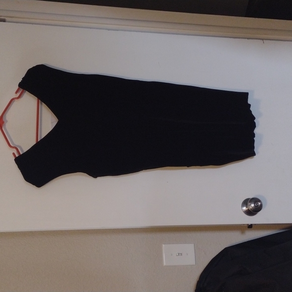 Rachel Rachel Roy black velvet short sleeveless dress with pockets size 8 - Picture 3 of 4